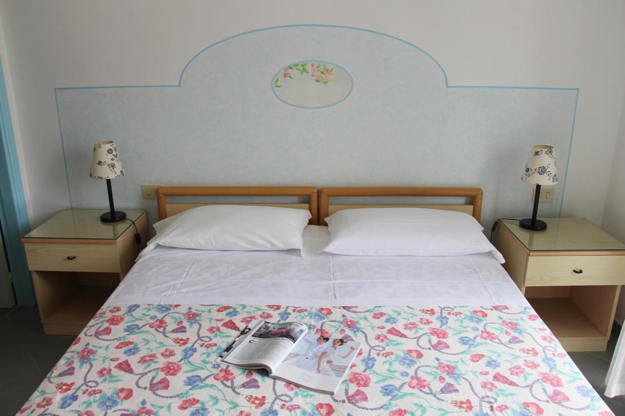 Hotel Villa Cecilia Ischia Buitenkant foto