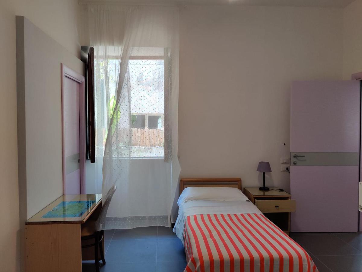 Hotel Villa Cecilia Ischia Buitenkant foto