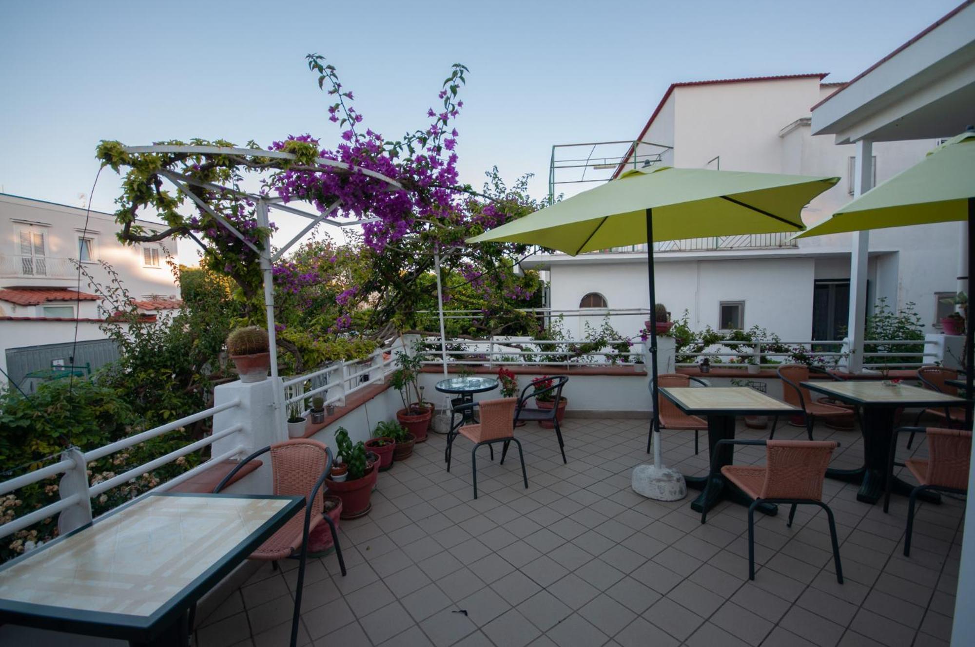 Hotel Villa Cecilia Ischia Buitenkant foto