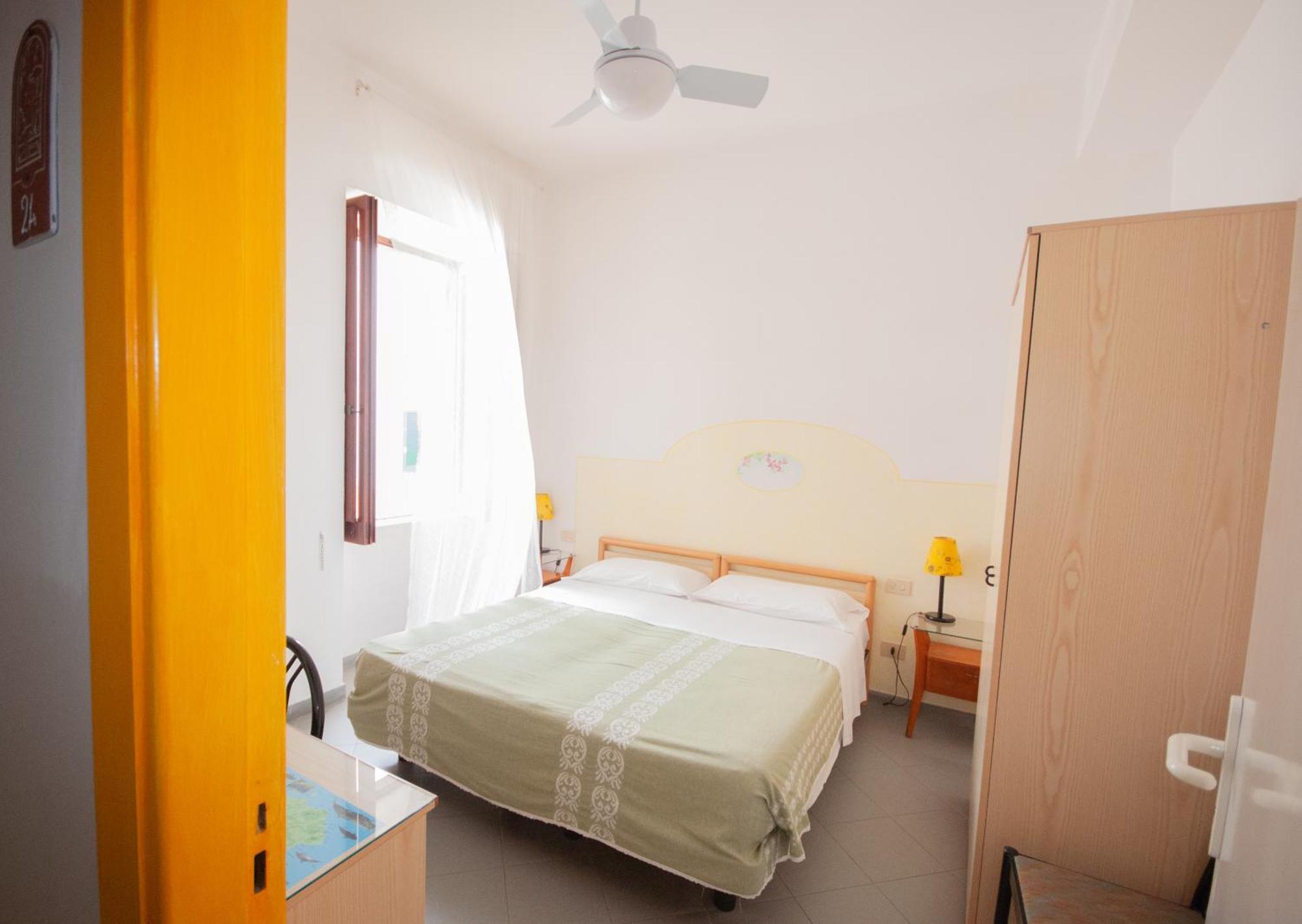 Hotel Villa Cecilia Ischia Buitenkant foto