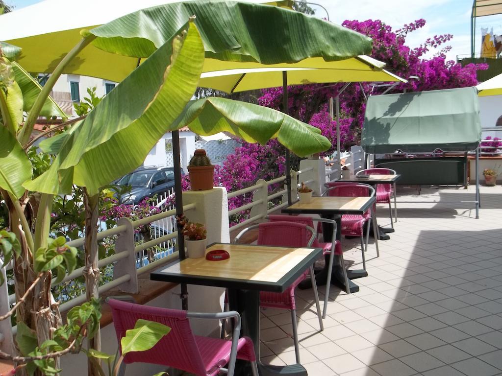 Hotel Villa Cecilia Ischia Buitenkant foto